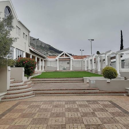 The Avenues Security Estate- House Villa Cape Town Exterior photo